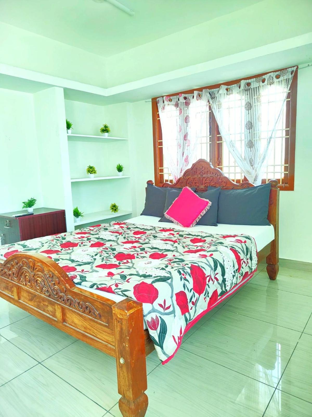 Shivam Eden Beach Homestay 퐁디셰리 외부 사진